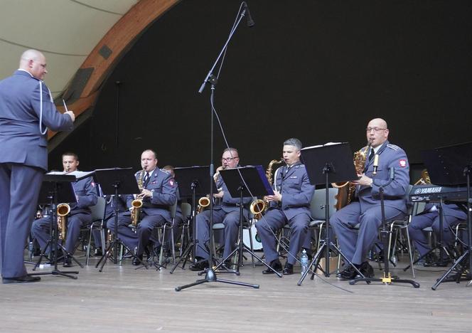 Festiwal Orkiestr Wojskowych w muszli koncertowej w Lublinie