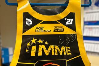 Szymon Marciniak, profesor Roman Backer, profesor Antoni Dudek i inni! Takie skarby można wylicytować podczas akcji WNOPiB dla WOŚP