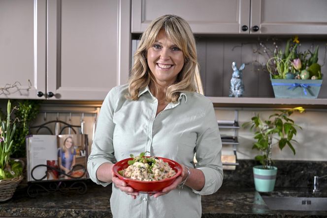 Ewa Wachowicz w kuchni