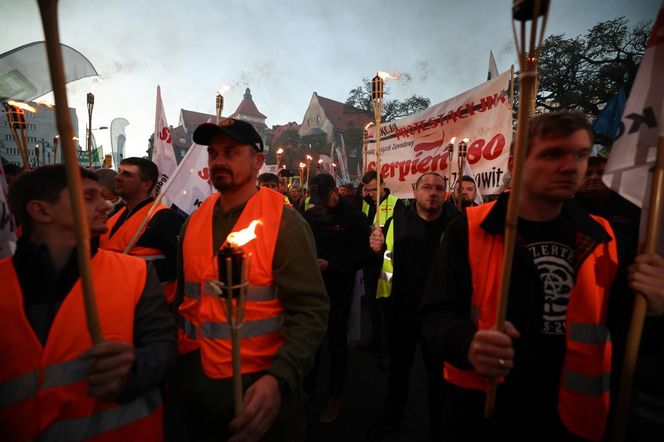 "Walczymy o Śląsk i o przemysł, żeby nie umarł"