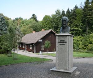 Muzeum Przemysłu Naftowego i Gazowniczego w Bóbrce. Odwiedź wyjątkowe miejsce na mapie Polski