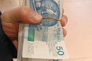 Ukradła pieniądze i przyniosła je do prokuratury