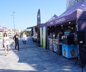 Festiwal Food Trucków w Olsztynie. Pod halą Urania można zjeść dania z kuchni całego świata [ZDJĘCIA]