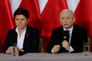 Kaczyński pojechał na Wawel. Wziął ze sobą Szydło [ZDJĘCIA]