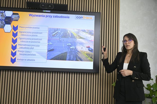 Kraków buduje Warszawie plac Zawiszy. Byliśmy w fabryce, gdzie powstanie 121 elementów wielkiej układanki