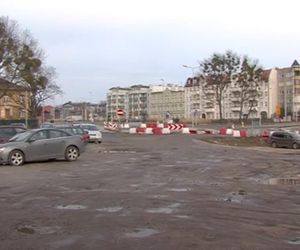 Rozpoczęły się prace drogowe w centrum Torunia. Kolejne zmiany w ruchu