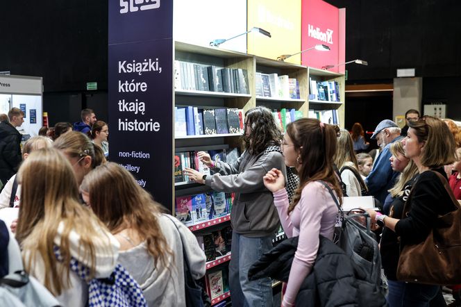 Targi Książki w Katowicach to okazja do zdobycia autografów pisarzy