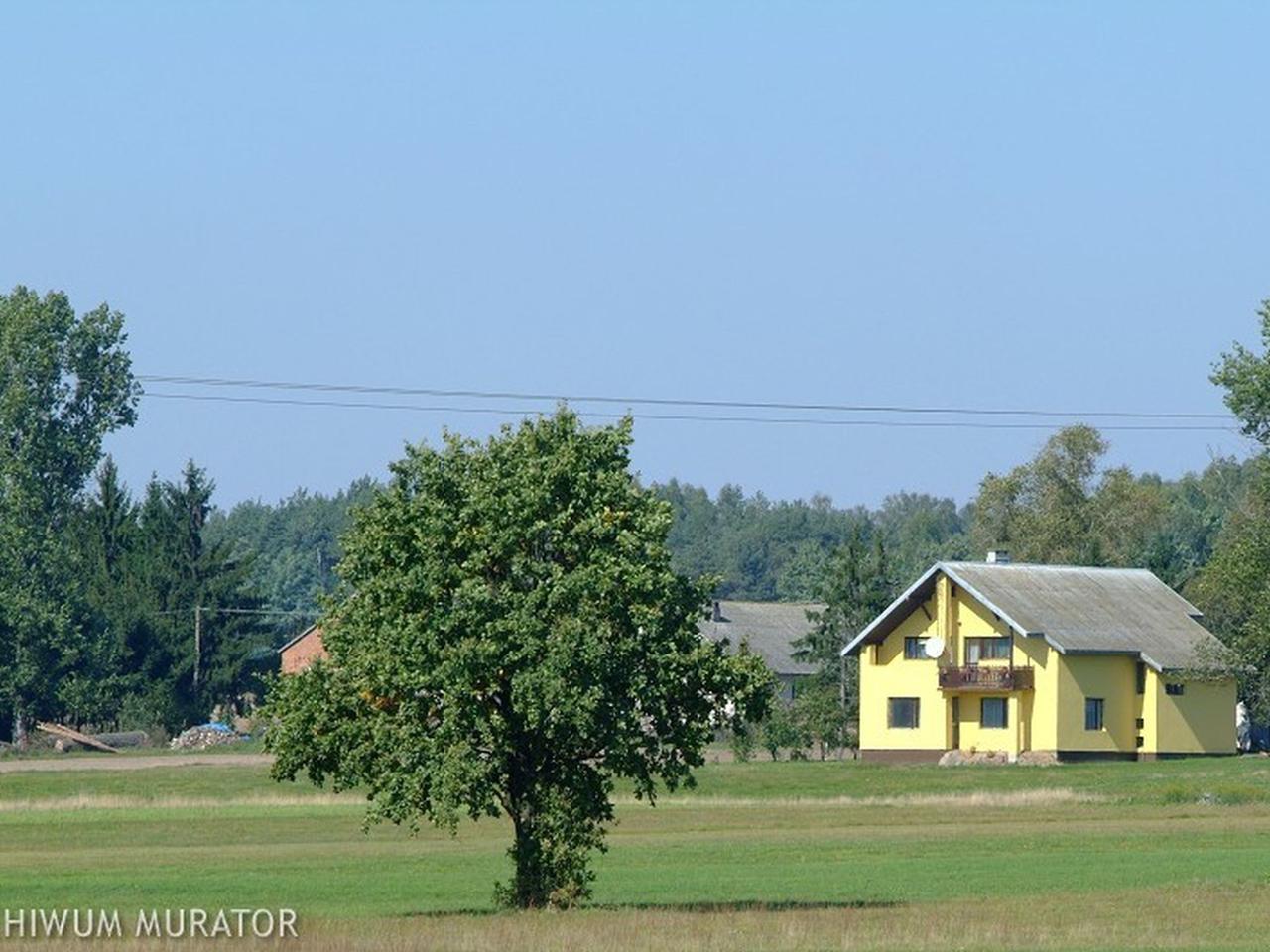 Budowa domu na działce rolnej 2023 - jak to zrobić krok po kroku?