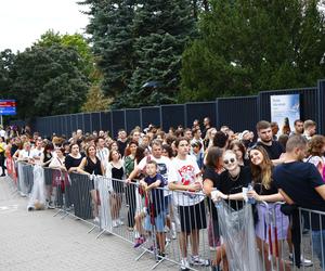 Gigantyczne kolejki przed stadionem. Tak fani czekali na koncert Dawida Podsiadło