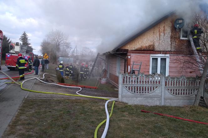 Pożar domu w miejscowości Dzierzkowice-Zastawie