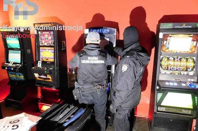 Pomorska KAS skonfiskowała automaty do nielegalnych gier hazardowych