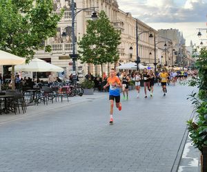 Rossmann Run 2025. Tłumy biegaczy wzięły udział w biegu ulicą Piotrkowską