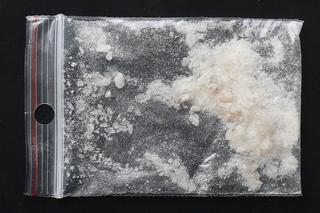 DOPALACZE Z DOSTAWĄ I ICH WARSZAWSKA OFIARA.