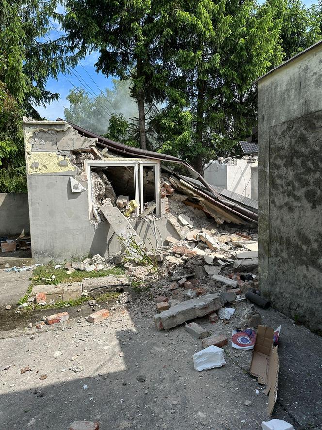 Pożar i zawalenie budynku w Dąbrowie Górniczej