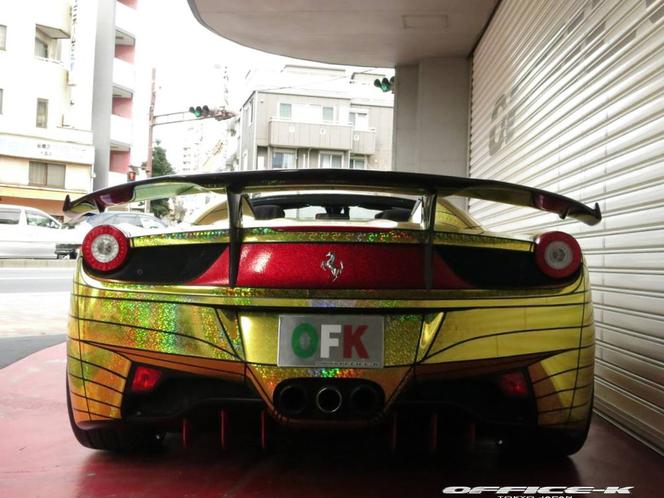 Ferrari 458 Spider Golden Shark