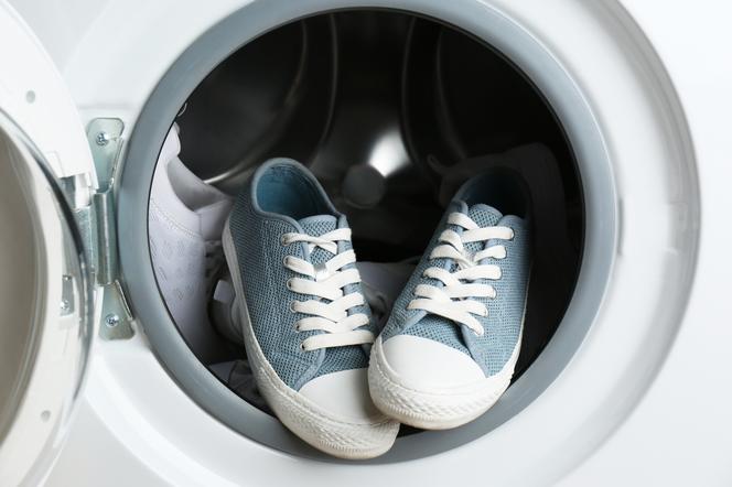 Jak prać buty w pralce? 