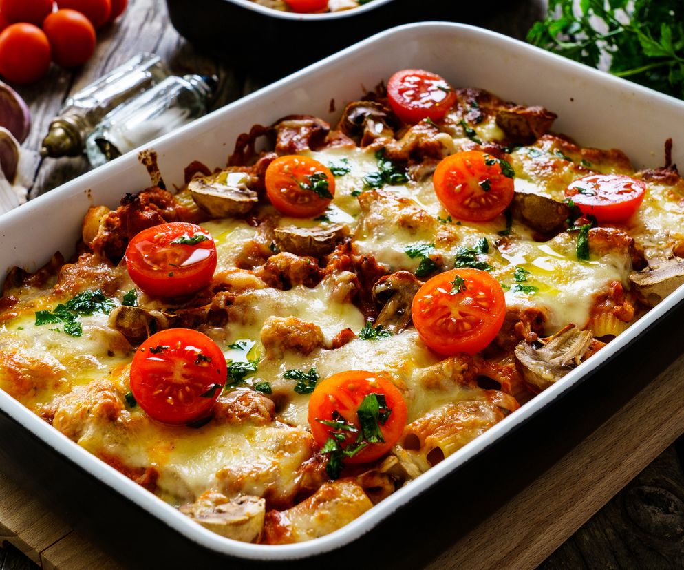 Najlepsza zapiekanka na obiad lub kolację: łatwe wykonanie, obłędny smak