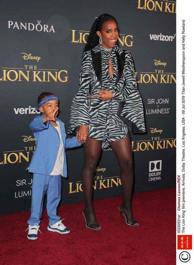 Kelly Rowland z synem na premierze Króla Lwa