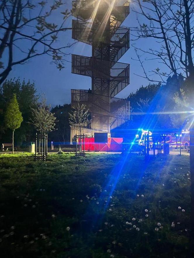 15-latek spadł z wieży widokowej i zginął! Koszmar w Poznaniu