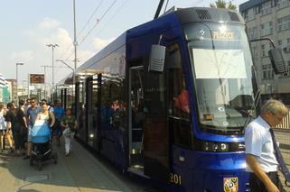 Nowe tramwaje już na torowiskach