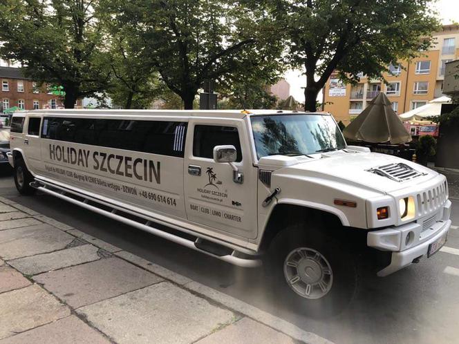 Holiday Limo