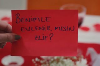 Tak będą wyglądać zaręczyny Elif i Kuzeya z serialu Miłość i nadzieja