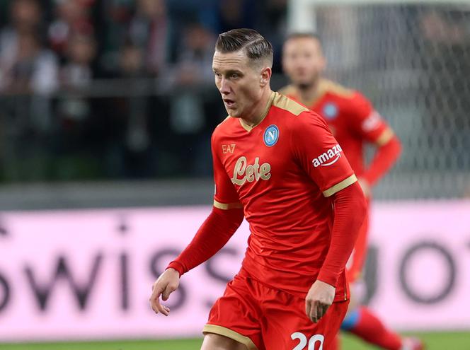 Są nowe informacje o zdrowiu Piotra Zielińskiego. Włosi sugerują tę chorobę. W tym roku może nie zagrać