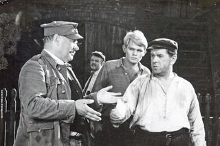 Quiz dla filomanów. Dopasuj cytat do polskiej komedii. Quiz dla fanów polskiego kina 