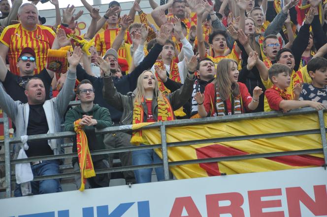 Korona Kielce - Ruch Chorzów. Zdjęcia kibiców na Suzuki Arenie