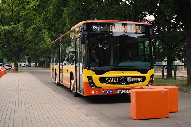 Nowy autobus mercedes Wrocław