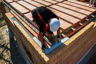 Mostki termiczne zwiększają koszty ogrzewania.  Jak uniknąć mostków cieplnych