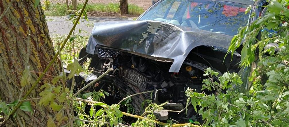 86-letni kierowca nagle zjechał na pobocze. Skończyło się tragicznie