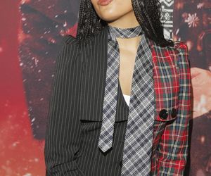 Sara James ma 17 lat i... szokuje wyglądem! Zobacz wszystkie metamorfozy