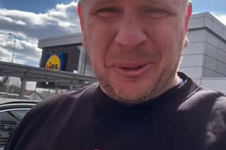 Budka Filipa Chajzera w Krakowie mimo afery, nadal działa w tym samym miejscu