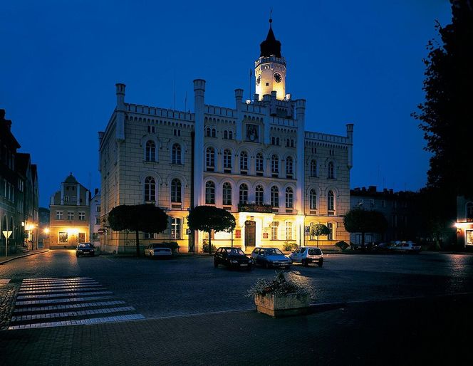 Najmniej w regionie leszczyńskim zarabiają mieszkańcy gminy Wschowa. Medina wynosi tam 5018 złotych brutto