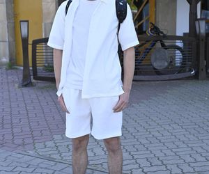 Mieszkańcy Warszawy oceniają efekty rozbetonowania stolicy. Przeżyliśmy upał na „zielonym skwerze”