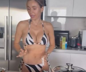 Pieskie wakacje Dody