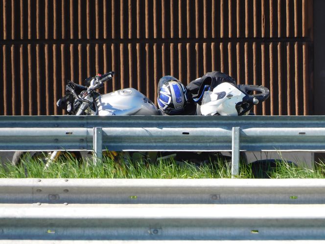 Dramat w Majdanie. Nie żyje motocyklista. Pasażerka walczy o życie