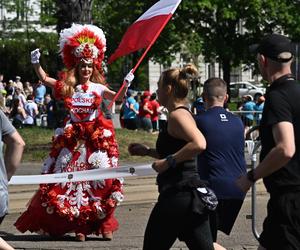 5 tysięcy zawodników wzięło udział w Biegu Konsytucji 3 Maja. Mamy zdjęcia z trasy! [GALERIA]