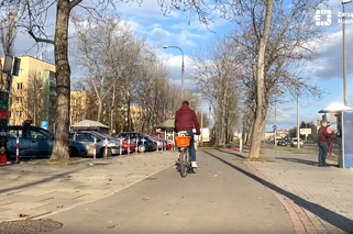 Nowa ścieżka rowerowa wzdłuż ul. Armii Krajowej w Krakowie