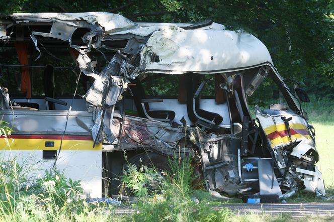 Pomorskie/ Dwa lata więzienia dla kierowcy za spowodowanie wypadku, w którym zginęły cztery osoby