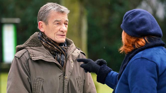 Barwy szczęścia, odcinek 1858, Waleria (Ewa Ziętek), Stefan (Krzysztof Kiersznowski)