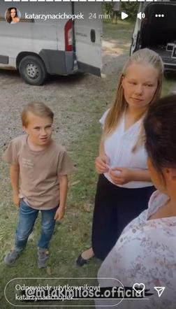 M jak miłość na planie. Kinga (Katarzyna Cichopek), Lenka (Olga Cybińska), Misiek (Olek Bożyk)