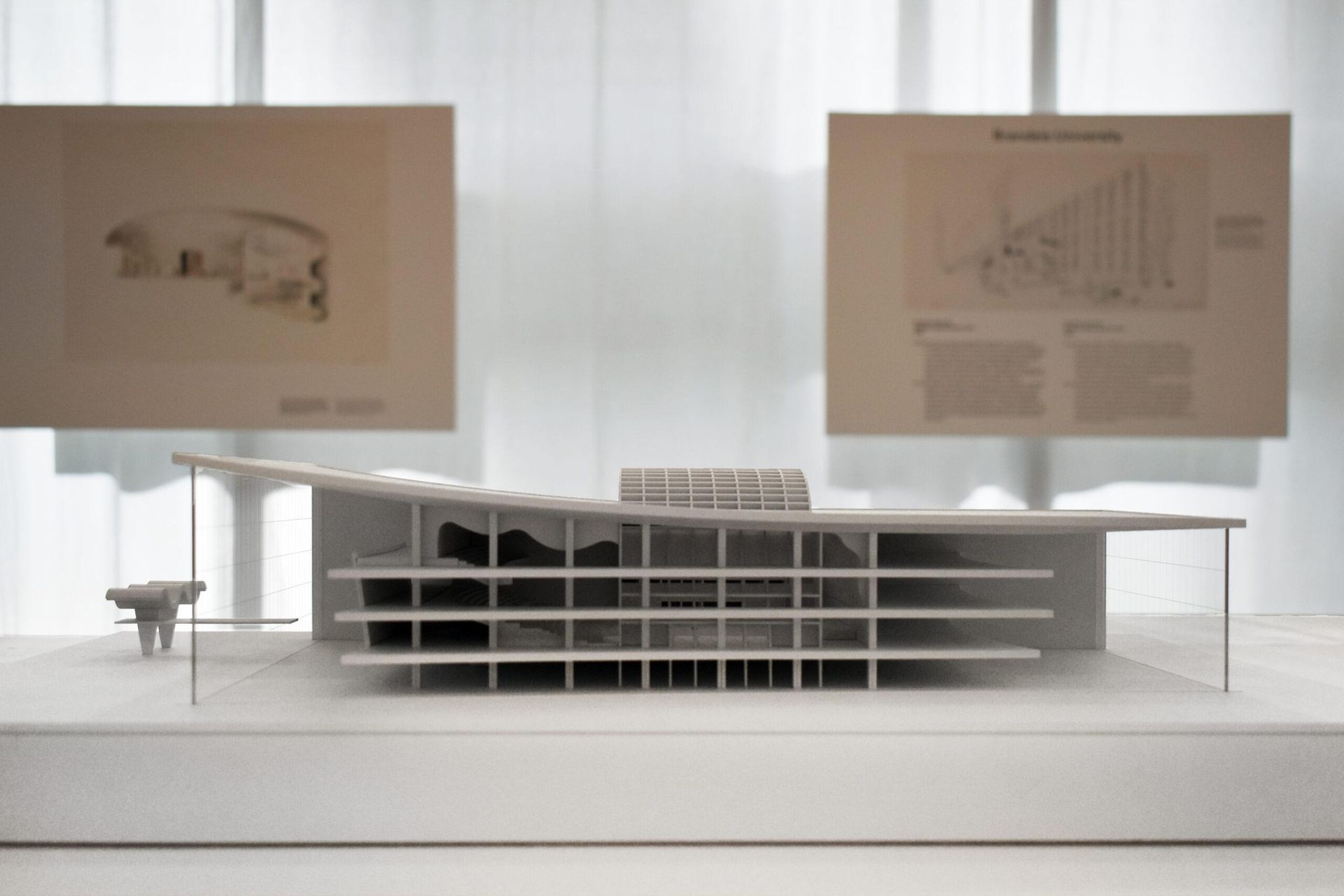 Wystawa Humanistyczny Modernizm 2025. ZODIAK