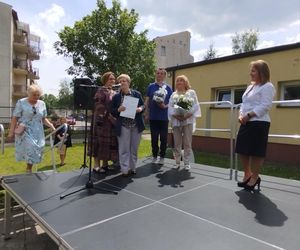Przez lata ŚDS w Siedlcach działał w dwóch lokalizacjach, teraz już oficjalnie funkcjonuje w jednym miejscu, w budynkach dostosowanych do potrzeb osób z niepełnosprawnościami. 
