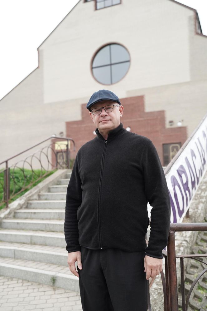 "Wierzę, że prawda zwycięży". Ksiądz walczy o swoje dobre imię.