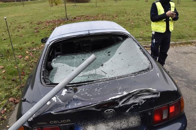 Tarnów. Młody dostawca jedzenia przegrał z prawami fizyki! Spowodował duże szkody