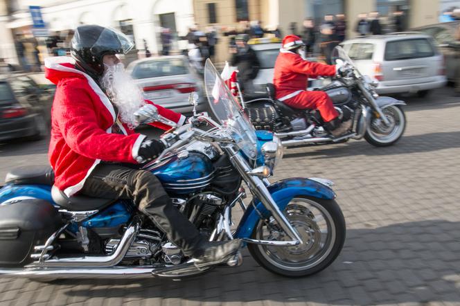 MotoMikołaje 2015 Lublin: Motocykliści z prezentami dla dzieci