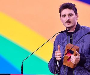 Muzyczne półrocze 2025: polski pop na fali, K-pop wchodzi do mainstreamu, a fani rocka wciąż wierni legendom
