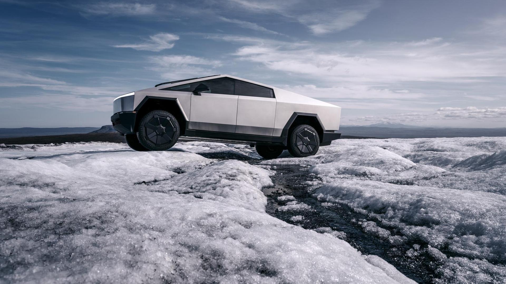 Zobaczcie Nietypowy Test Cybertrucka. Futurystyczna Tesla Pod Ostrzałem ...